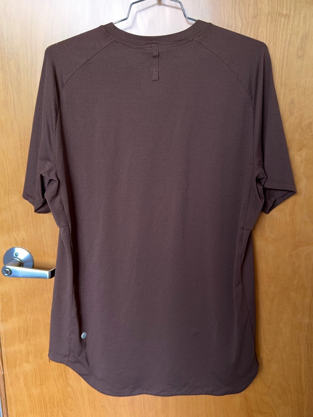 Men's L Lululemon Brown Performance Short-Sleeve Shirt - Picture 3 of 6